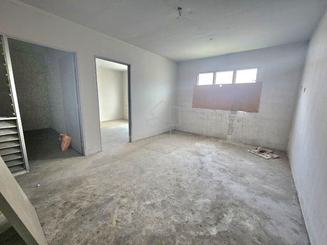 Kenanga Apartment (Taman Bunga Raya) 1