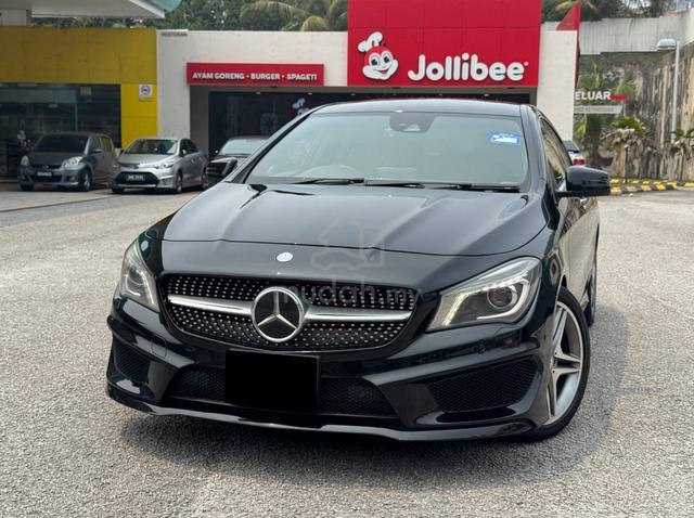 Mercedes Benz CLA180 AMG SPORT RIMS AMG STREERING - 2