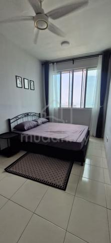 Master Bedroom Rental RISE COLLECTION 2 PENANG (Female) 1