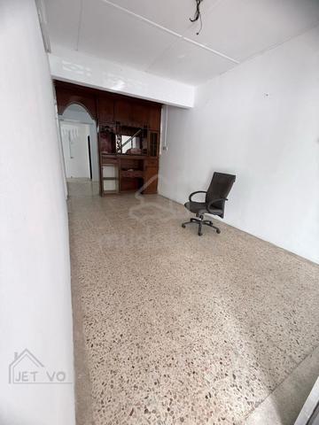 Taman Sentosa Single Storey House For Sale (Jalan Dato Yusuf Shahbudin 1