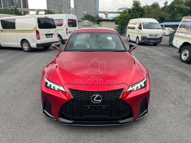 2021 Lexus IS300 2.0 F-SPORT / 360 / White Leather - 2
