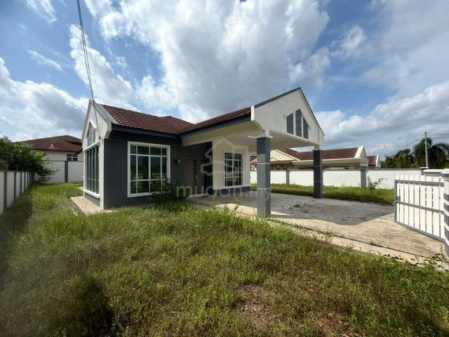 Big Land Taman Krubong Perdana Single Storey Bungalow Cheng 1