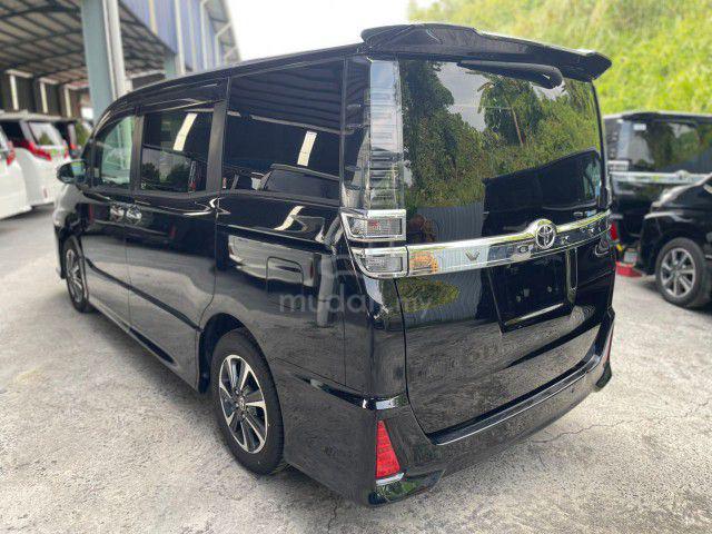 Toyota VOXY 2.0 ZS KIRAMEKI III 2021 - 4