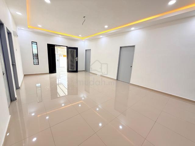 Single Storey Corner Lot Skudai Taman Nesa Fully Renovated 5 rooms 1