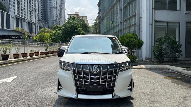 8 seats Dim 2023 Toyota ALPHARD 2.5 X Bsm GRD 4bb - 2