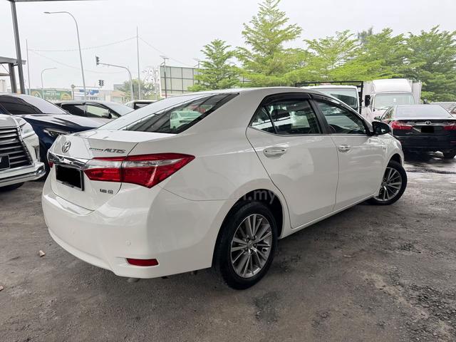 2015 Toyota COROLLA 1.8 ALTIS G (A) Boleh Loan - 2