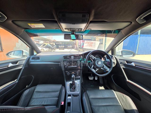 2014 Volkswagen GOLF 2.0 GTi TSI (A) - 4