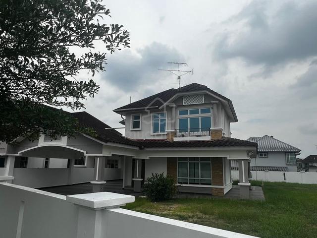 Kulai/ IOI/ Palm Villa Residence/ Double Storey/ Semi-D/ Freehold 1