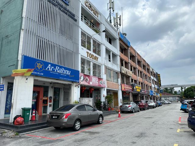 4Storey Face Main Road Bayu Perdana Batu Unjur1 Klang Shop Office Lift 1