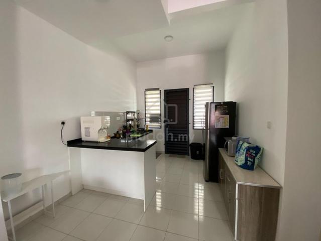 Fully Furnished Double Storey Myra Alam,puncak Alam 3