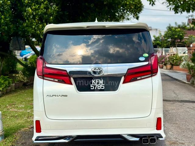 ON THE ROAD 2018 Toyota ALPHARD 2.5 - 5