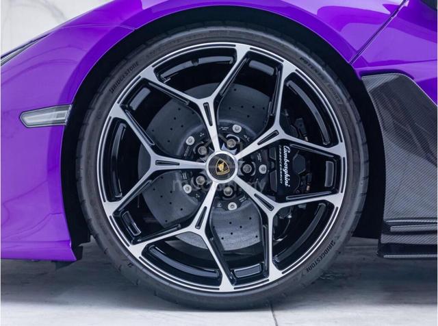 2024 Lamborghini REVUELTO 6.5 FULL CARBON + 500KM - 5