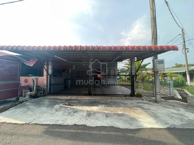 [Facing Open] Corner Lot Taman Merlimau Batu Gajah Pasir untuk dijual 1