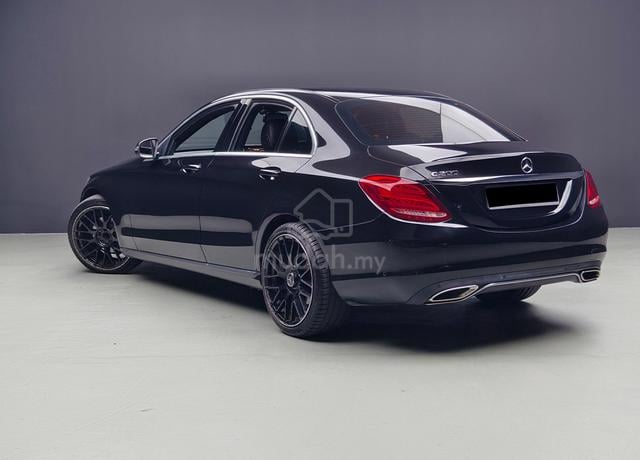 2017 Mercedes Benz C200 2.0 AMG LINE W205 9G - 2