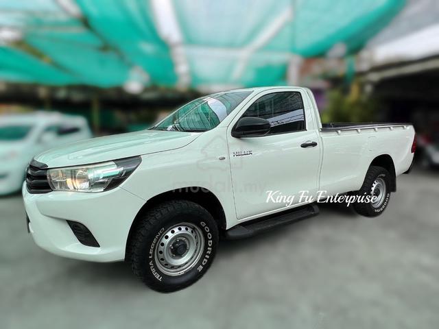 2017 Toyota HILUX 2.4 VNT MY16 AN120 (M) - 2