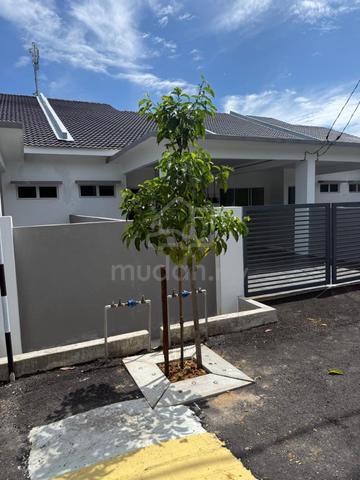 TERES SETINGKAT TAMAN KEMASEK TOK KAYA KIRI, KEMAMAN UNTUK DiJUAL β 1