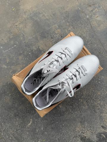 Kasut Bola Kronos - photo 2 of 2