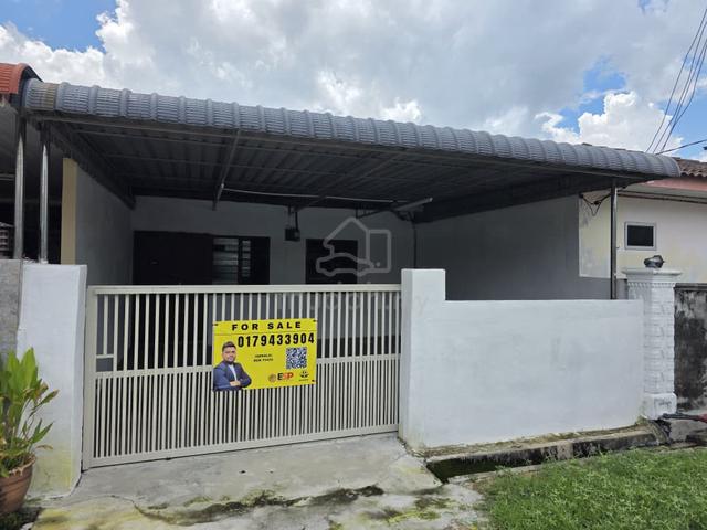 Taman Lobak 1-Storey For Sale 1