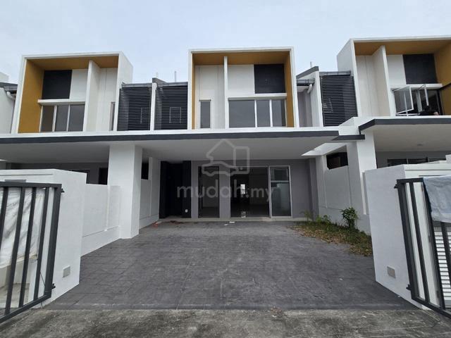 BARE UNIT & FREEHOLD 2 Storey Serene Heights Type Verna, Bangi 1