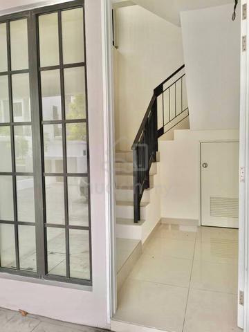 FREEHOLD Monet Garden Town House Sunsuria City Kota Warisan Sepang 4