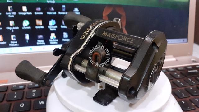 Japan Daiwa ProCaster MagForce PMF15 Fishing Reel - Sports