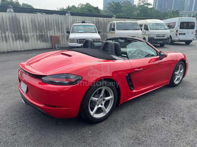 2022 Porsche 718 2.0 BOXTER CONVERTIBLE - 2