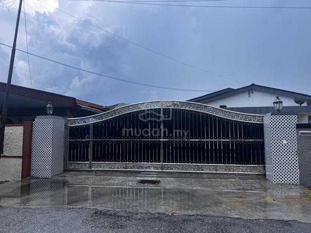 Freehold Bungalow IPOH 1