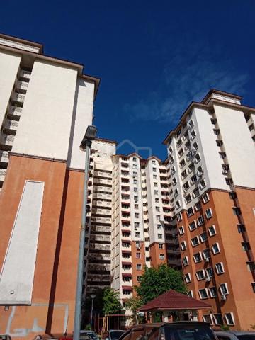 [Good location|with lift]Apartment Putra Damai Precint 11 Putrajaya
