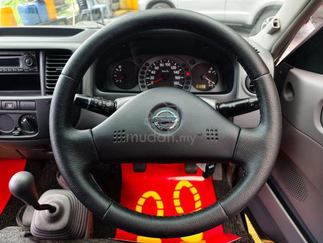 Nissan URVAN 3.0 (M) WINDOW VAN 12 SEATER PERFECT - 4