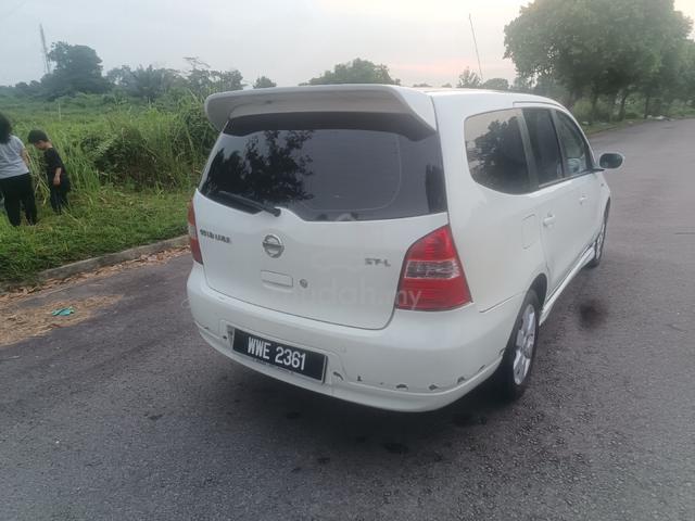 2011 Nissan GRAND LIVINA 1.6 IMPUL MC FACELIFT (A) - 2