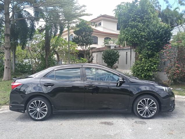 2015 Toyota COROLLA ALTIS 2.0 V (A) - 5