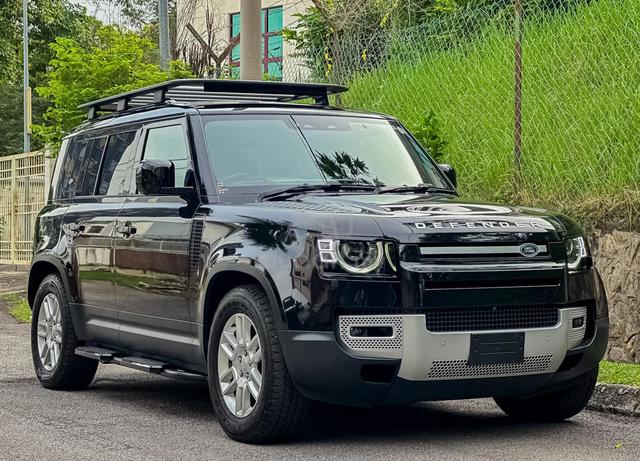 LOADED SPEC 2021 Land Rover DEFENDER 110S 3.0 D300 - 1