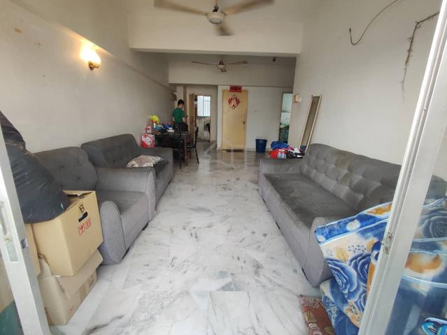 Sri Pelangi Condominium 1