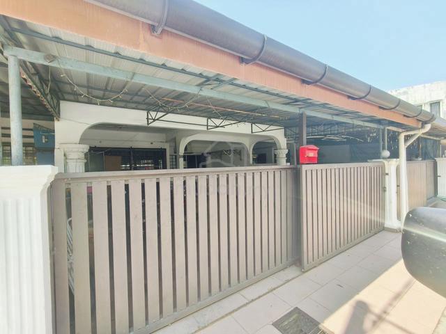 MURAH | FULLY EXTENDED - Single Storey @Taman Desa Kemuning 2, Sek35 1