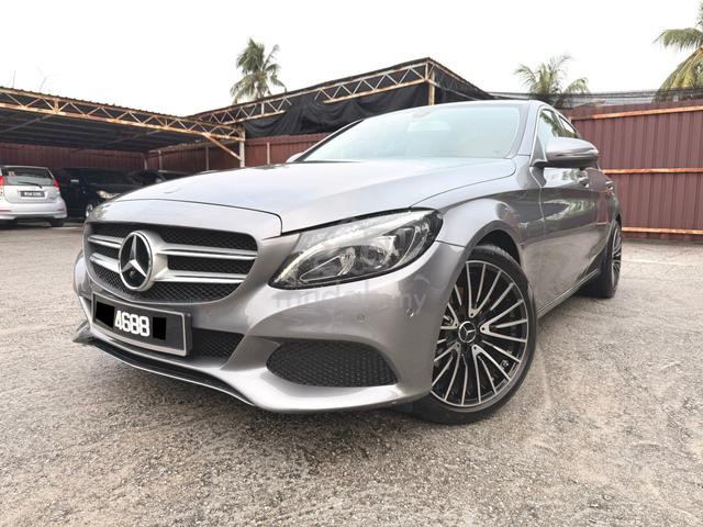 2016 Mercedes Benz C200 AVANTGARDE UPGRADEDPLAYER - 2