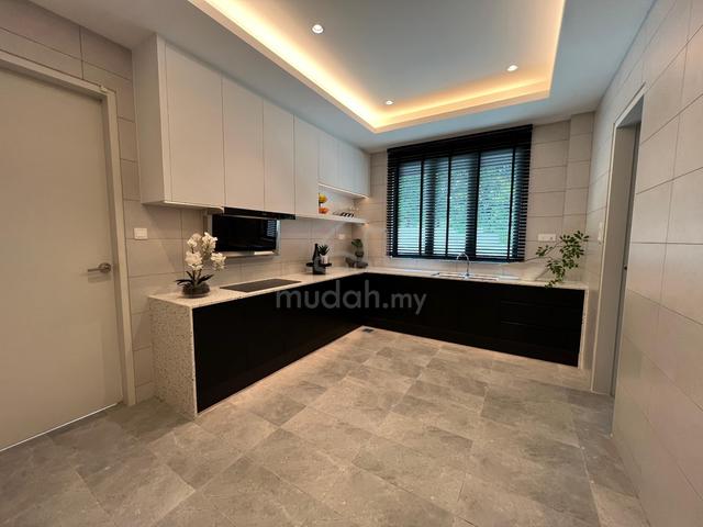 (FREEHOLD Krubong) New Gated 22x70 Gated 2 Storey Terrace Melaka 4