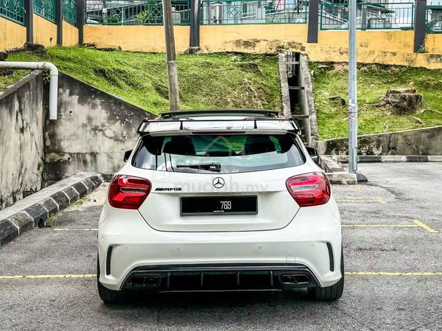 Mercedes Benz A250 2.0 AMG H/Kardon CF Bonnet A45 - 4