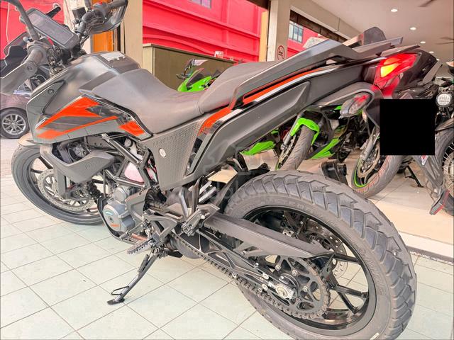 2024 KTM Adventure 250 ABS 19K KM 99%New Value Buy - photo 3 of 10