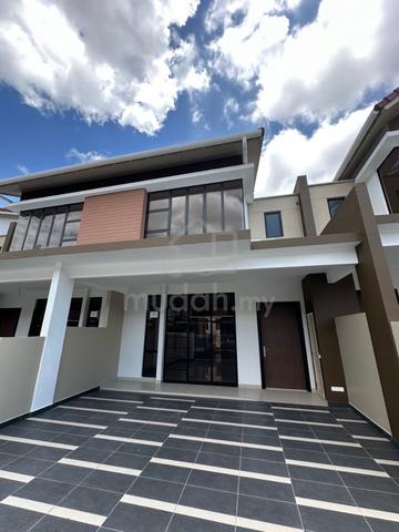 2 Storey Terrace House For Rent @ Senadi Hills Iskandar Puteri 1