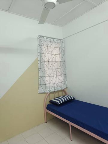 [FOREIGNERS FRIENDLY] Cyberjaya Wifi room MMU Dpulze shaftbury 1