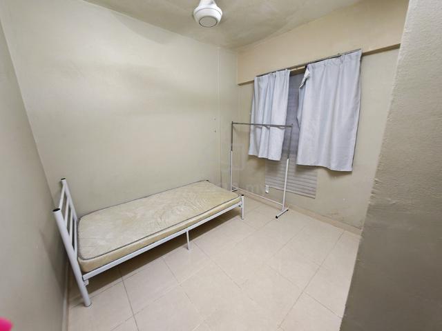 Vista Angkasa 3rd Room To Let 1