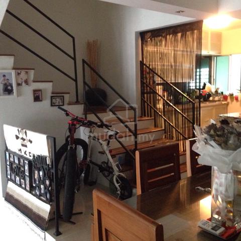 Beverly hill, 3 storey terrace , fully renovation 1
