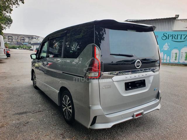 2021 Nissan Serena 2.0 Highway Star - Premium - 4