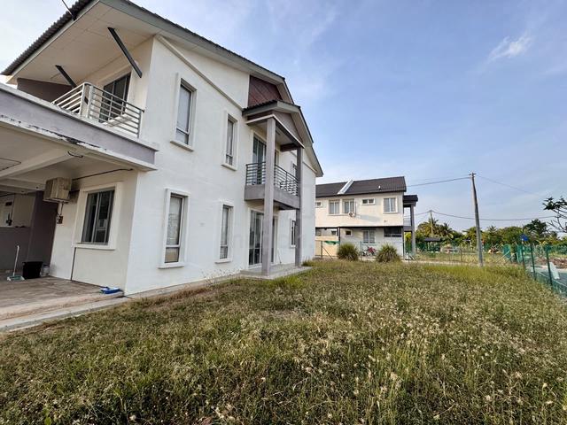Rumah Teres 2 Tingkat | Corner Lot | View Cantik 1