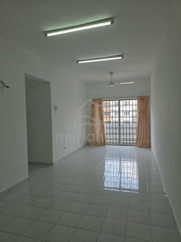 Sri Kenari Apartment 1