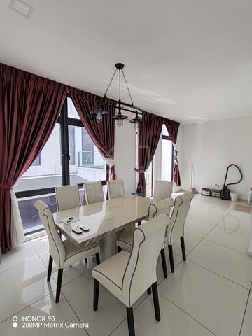 3 Storey Bungalow House @ Horizon Hills 4