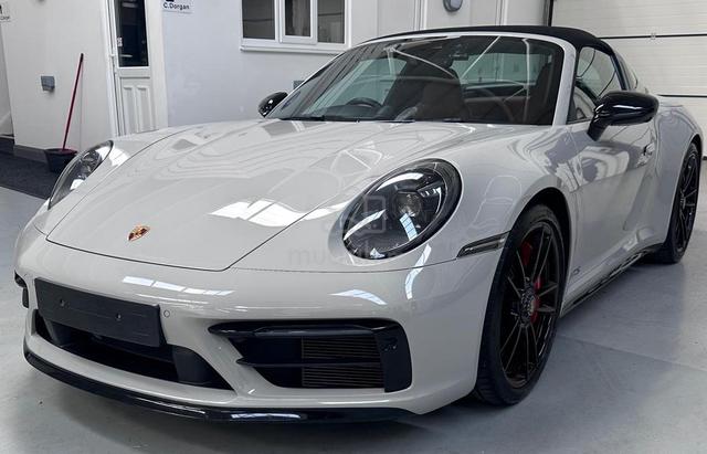 2023 Porsche 911 3.0 TARGA 4 GTS - 2