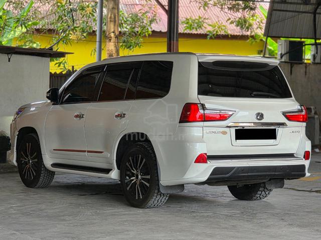 (Loan Kedai) Facelifted 08/13 Lexus LX570 5.7 (A) - 5
