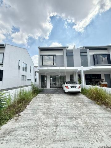 2 Storey Endlot 22x75 , 4room 4bath Lambaian 2 Kajang 100% Loan 1