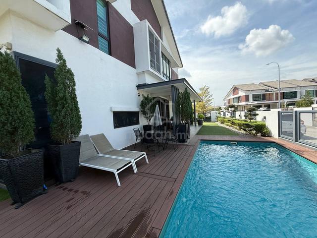 SWIMMING POOL|END LOT Rumah teres 2 Tingkat Athira Bukit Raja 1